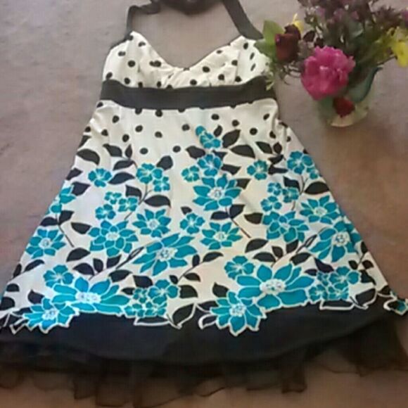 City Triangles Halter Dress - Picture 1 of 8